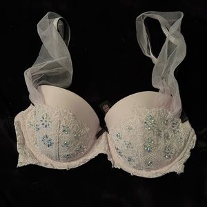 Women’s Victoria Secret Bra